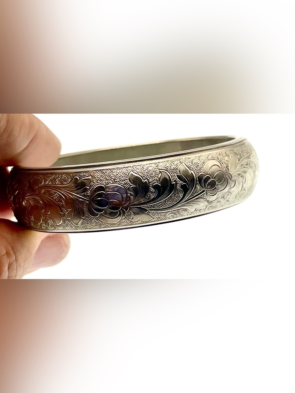 Vintage 1950s Silver Tone Floral Engraved Hinged Bangle Bracelet MCM